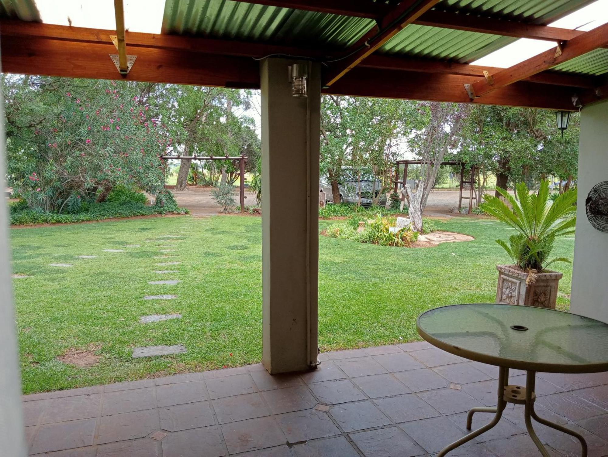 A Cherry Lane Self Catering And B&B Bloemfontein Exterior photo